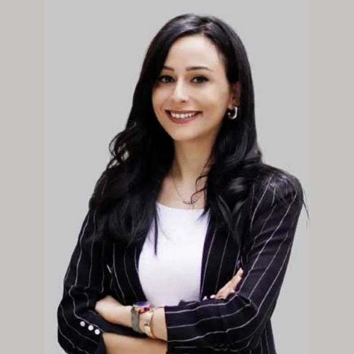 Özge Tüfekcioğlu